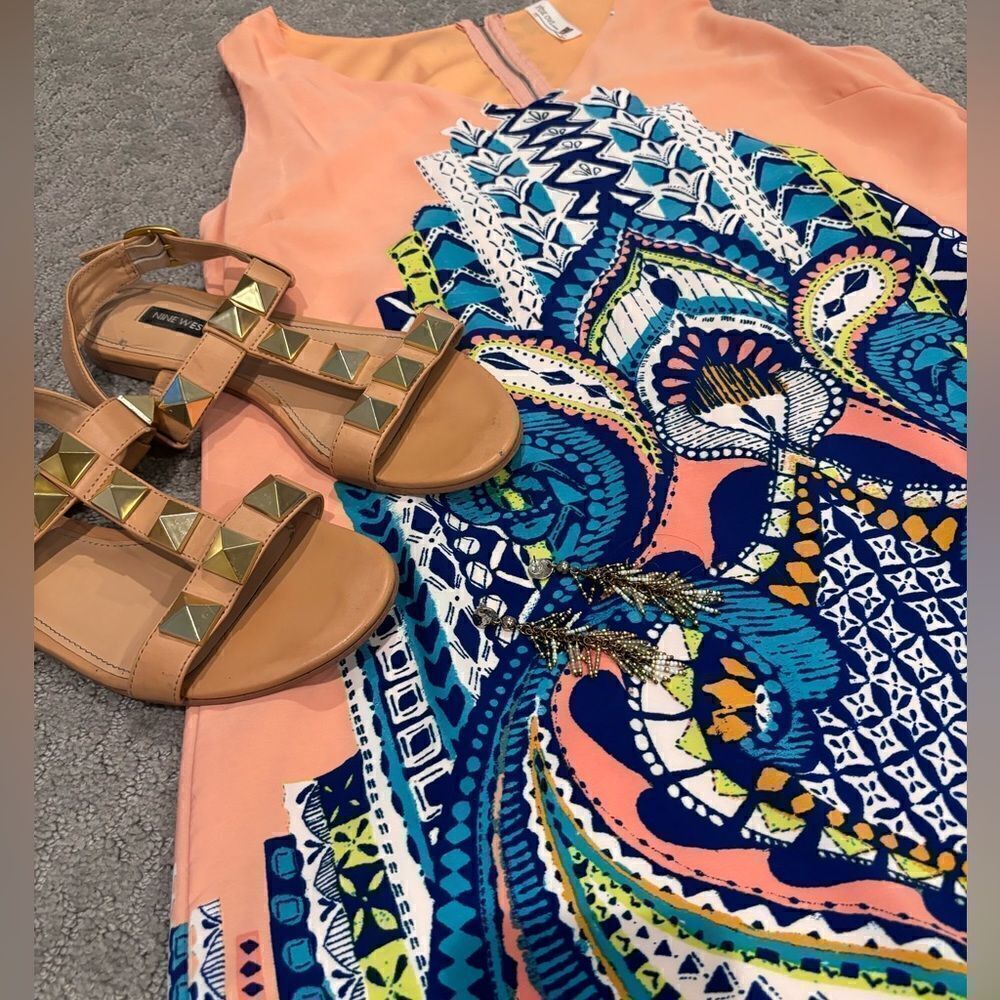 PINK OWL Sleeveless Peach/Navy Geo Shift Dress w/ Emb details Sz M EUC - Picture 4 of 11